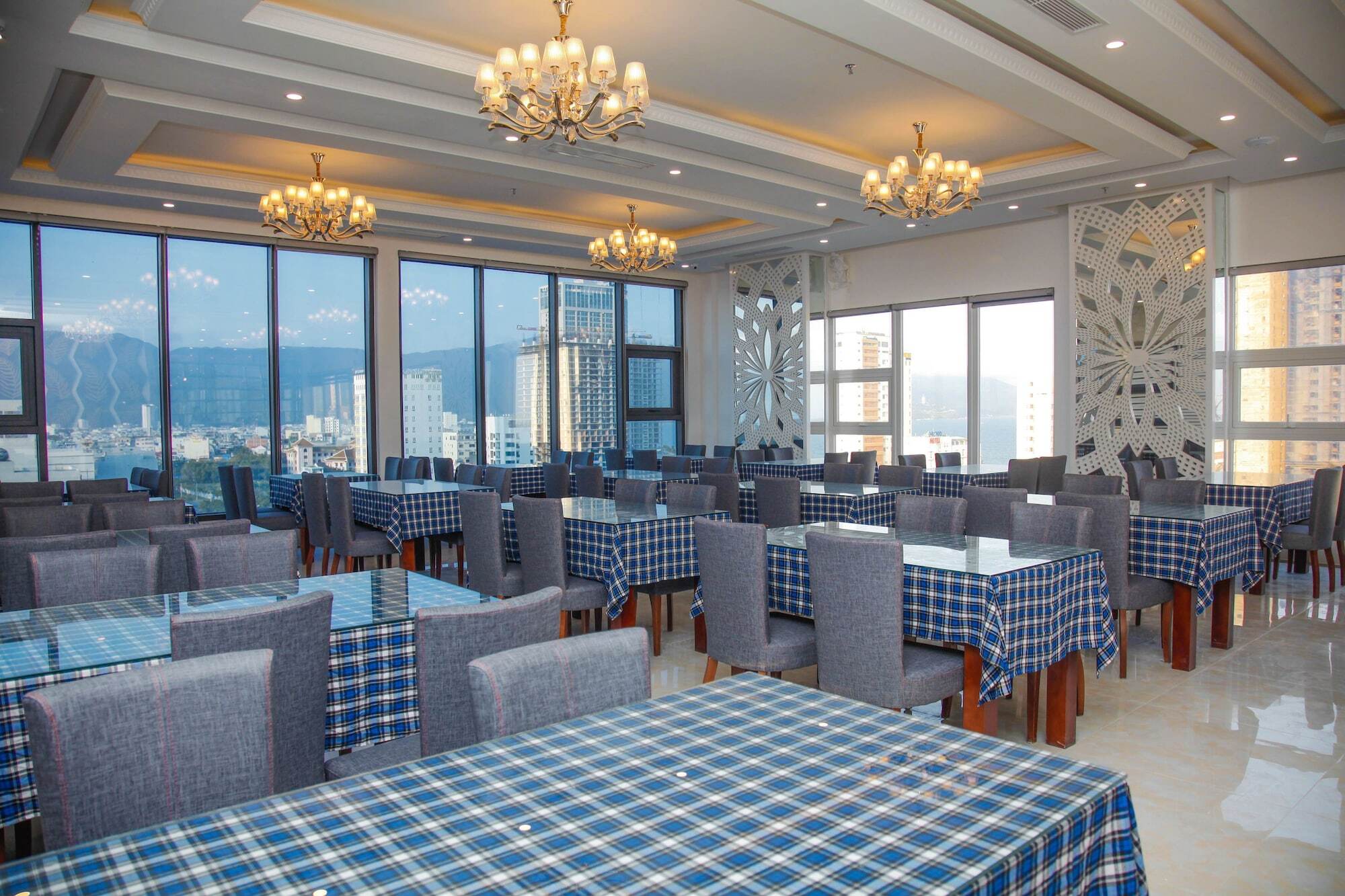 Golden Rose Hotel Da Nang Exterior photo