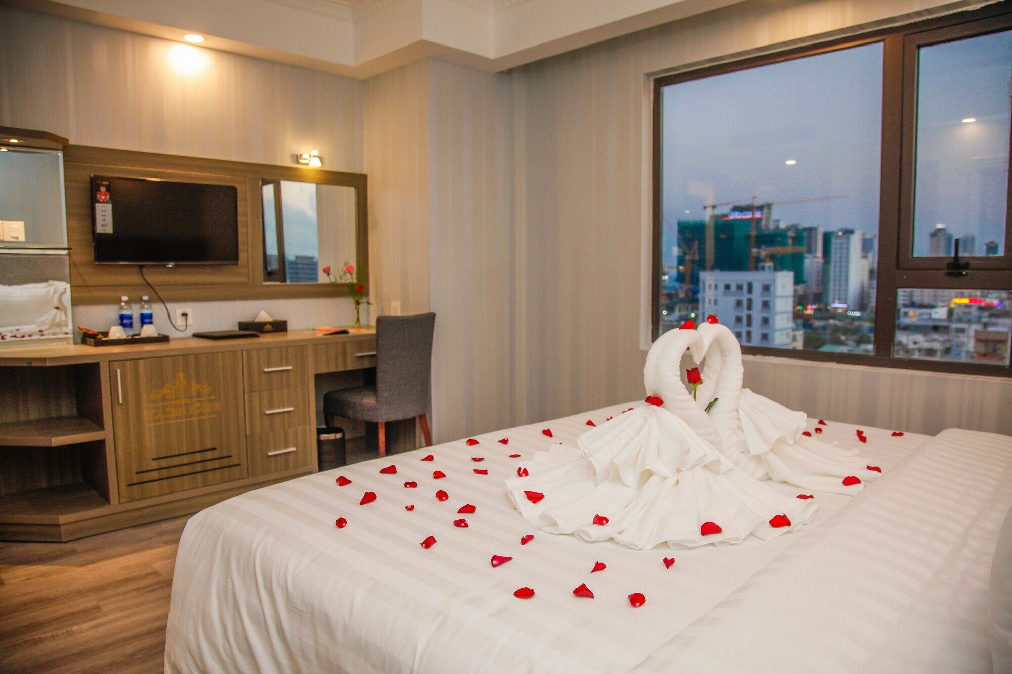 Golden Rose Hotel Da Nang Exterior photo